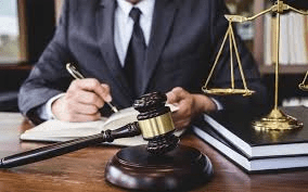 Avukat Nedir | Avukatın Görevi Nedir